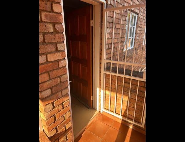 2 BEDROOM PROPERTY TO RENT IN CELTISDAL